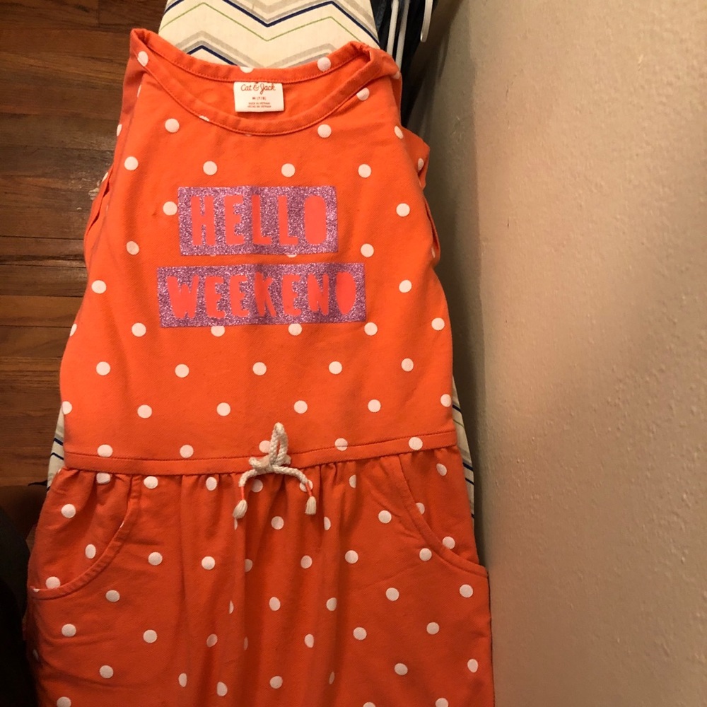 Short-sleeved dress